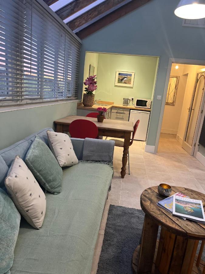 Apartament Vickers Talbenny Zewnętrze zdjęcie